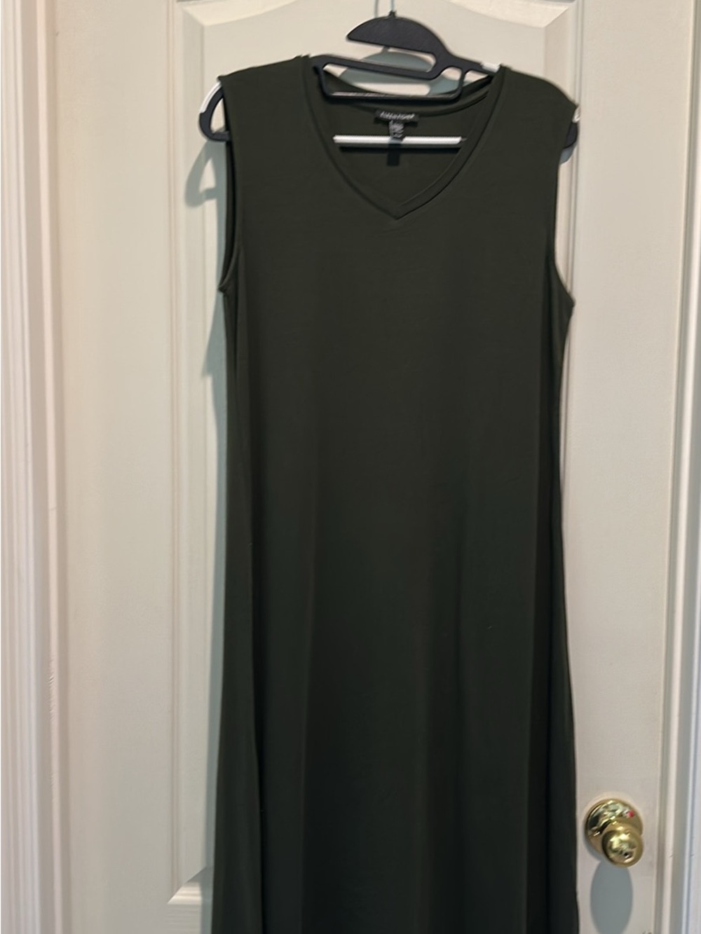 Eileen Fisher Olive Green V-Neck Sleeveless Maxi size small Dress